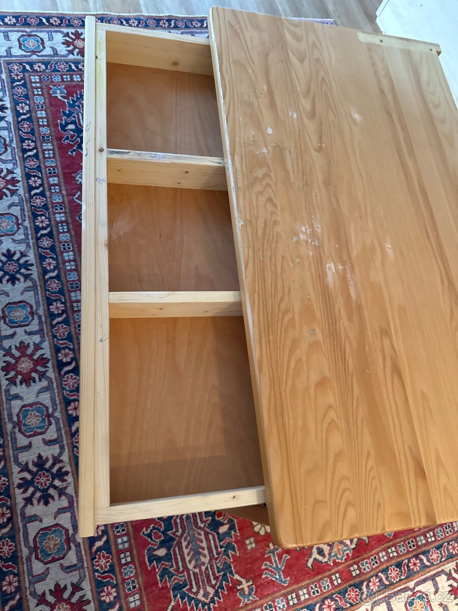 Dětský psací stůl - dřevěný - 6