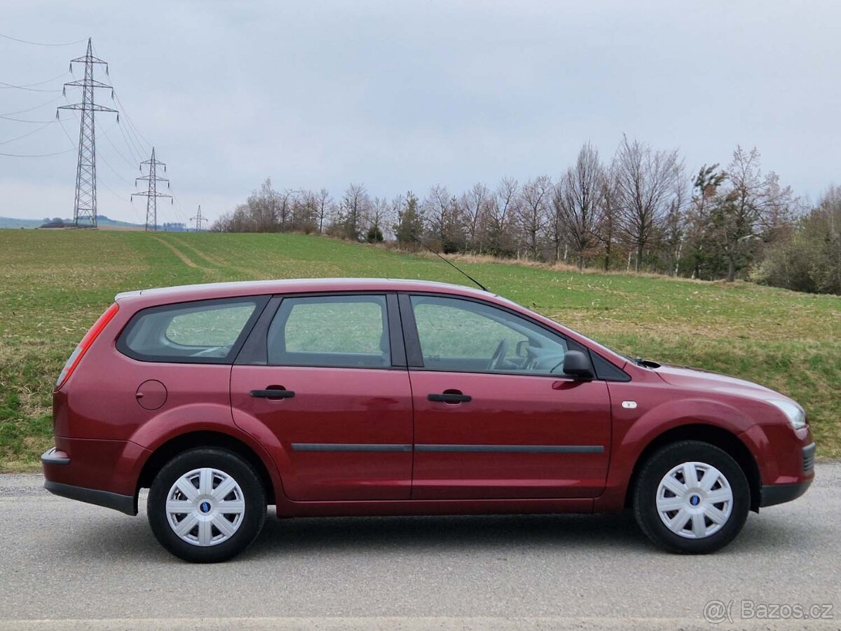 Ford Focus 1.6i STK na 2 roky - 6