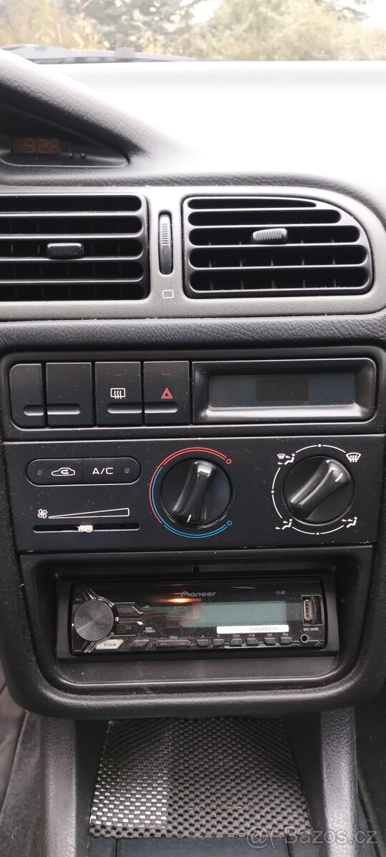 Peugeot 406 coupe - 6
