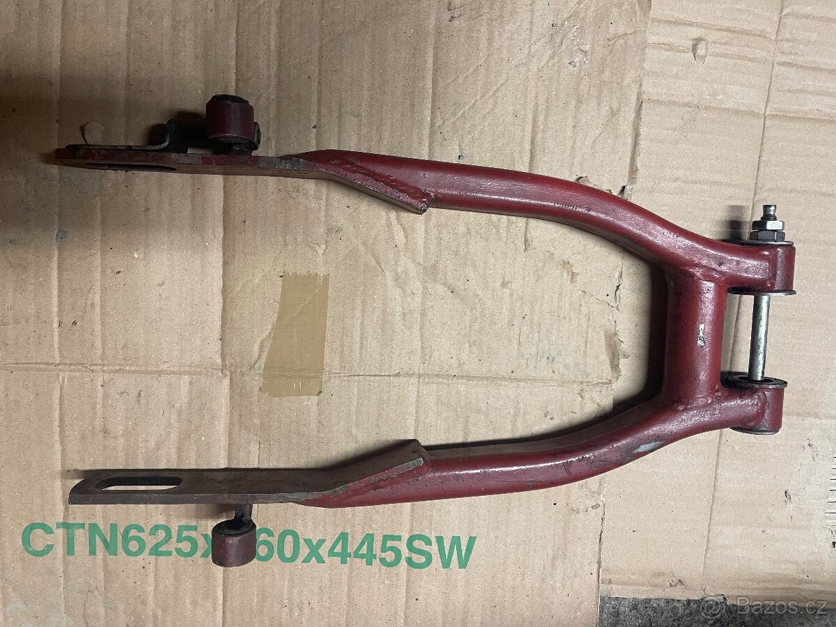 Díly na jawa panelka,skútr “prase” a péráka - 6