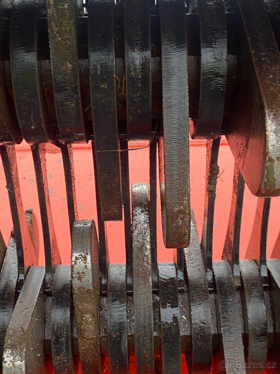 Prodám ALLU kátrovací lopatu TOP stav - 6