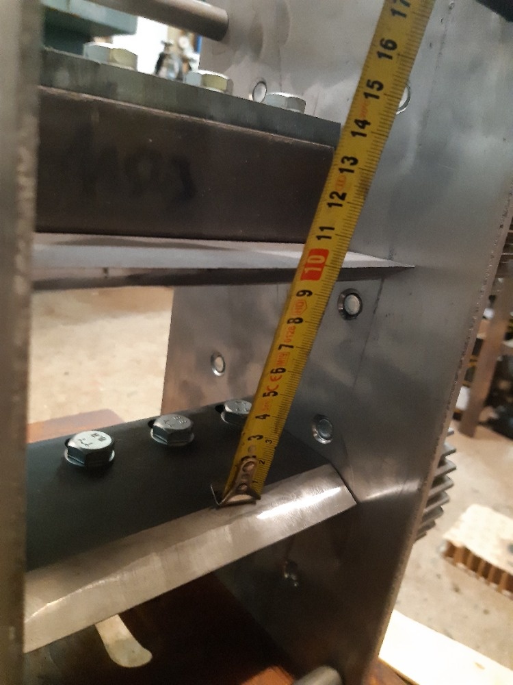 Malý štěpkovač, drtič, špalíkovač - 6