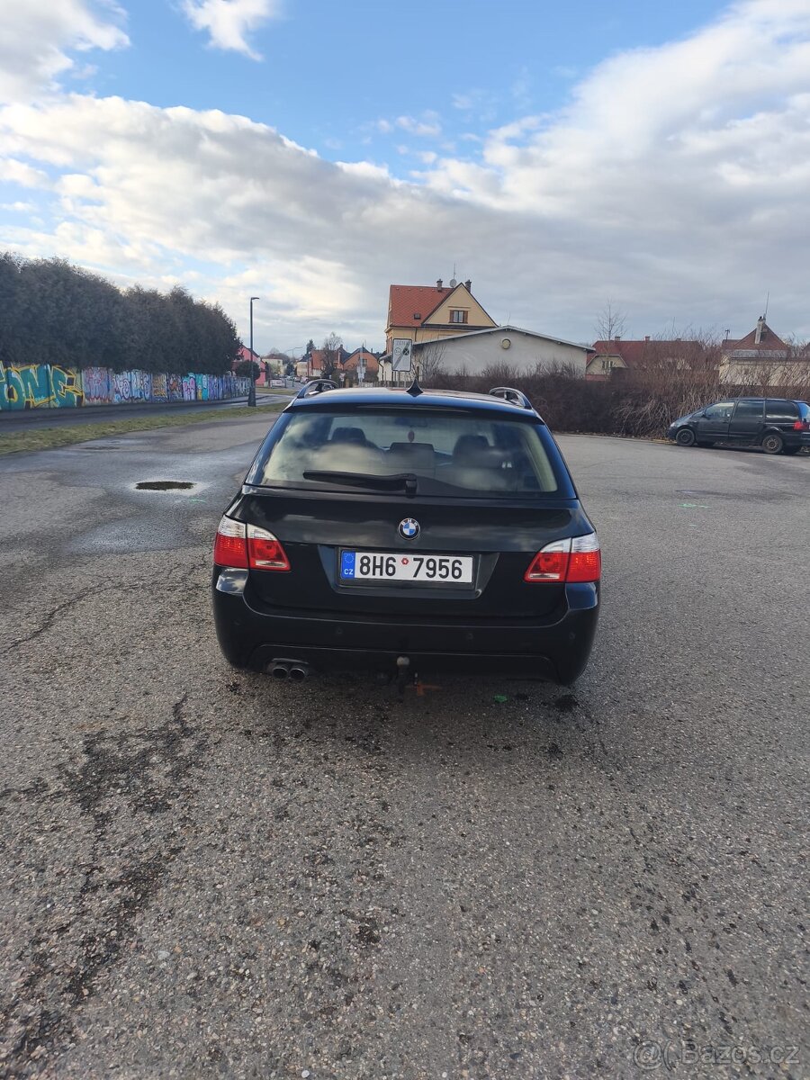 BMW E61 525d origo M-paket, manuál - 6