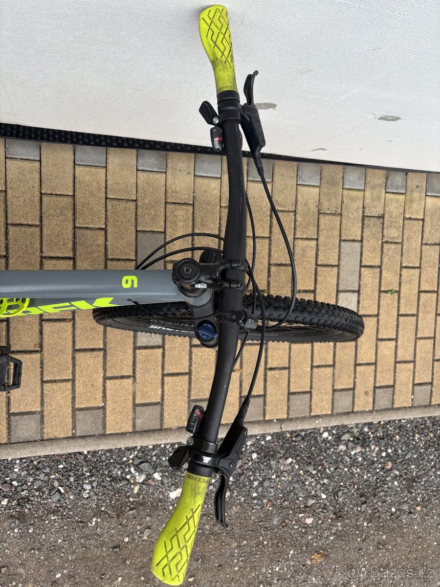 Horské kolo Trek Marlin 6 - 6