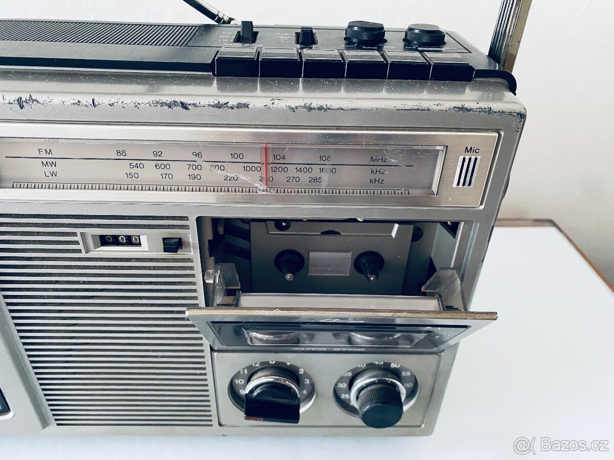 Magnetofon/TV/Radio Sharp 10p-28G, rok 1980 - 6