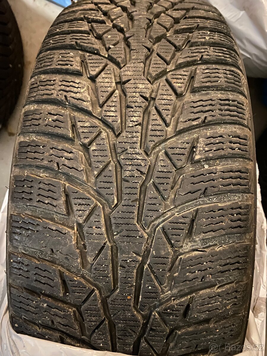 Plechové disky 16” 5x112 a zimní pneu 215/60/R16 - 6