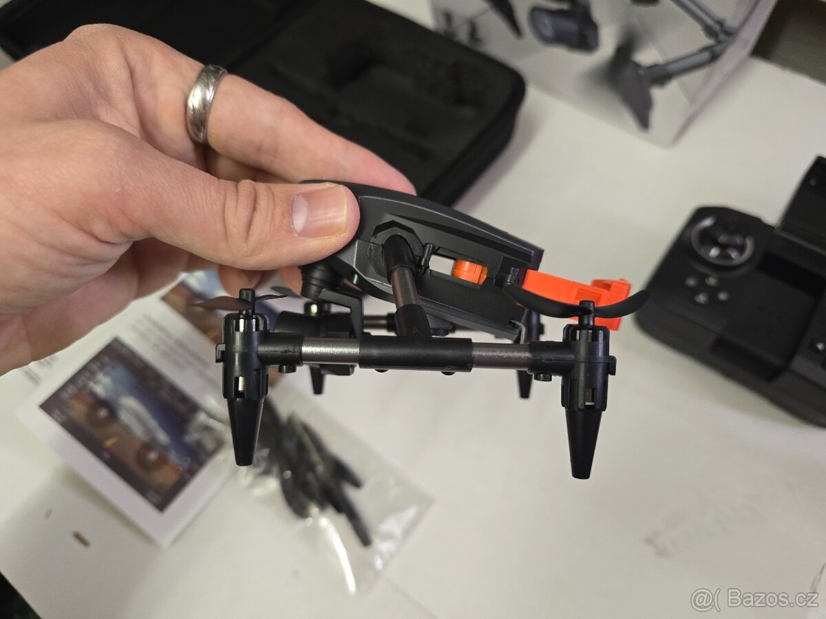 XD 1 dron s duální HD kamerou, boxem a příslušenství - 6
