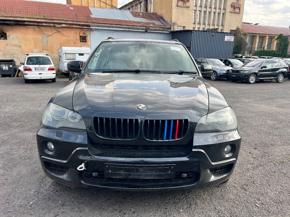 Bmw x5 e70 3.0sD 210kw Mpaket na díly - 6