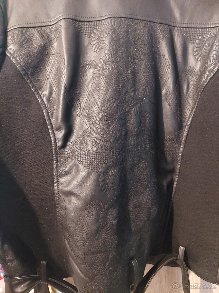 Bunda kožená křivák Desigual - 6