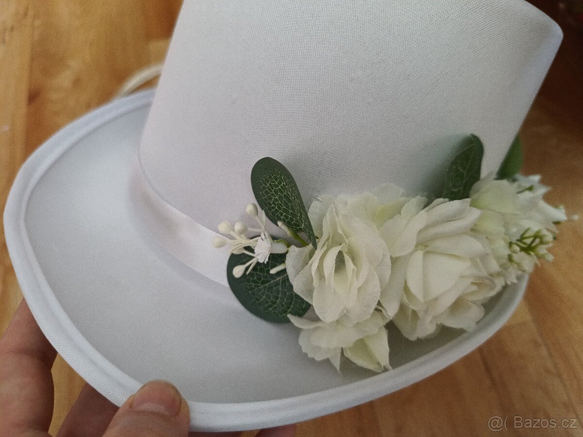 Svatební výzdoba na auta bílá eukalyptus - 6