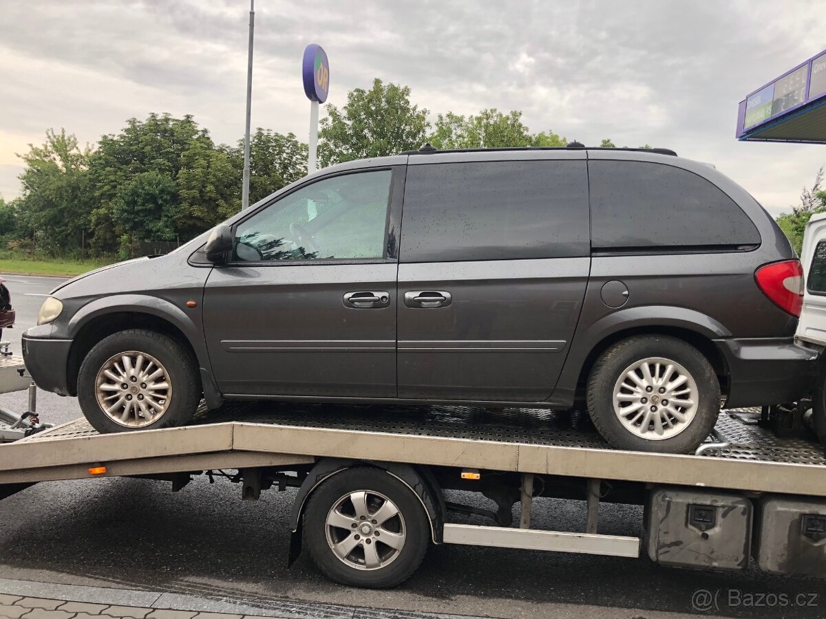 Chrysler voyager 2,8 TD ND r.v. 2005 - 6