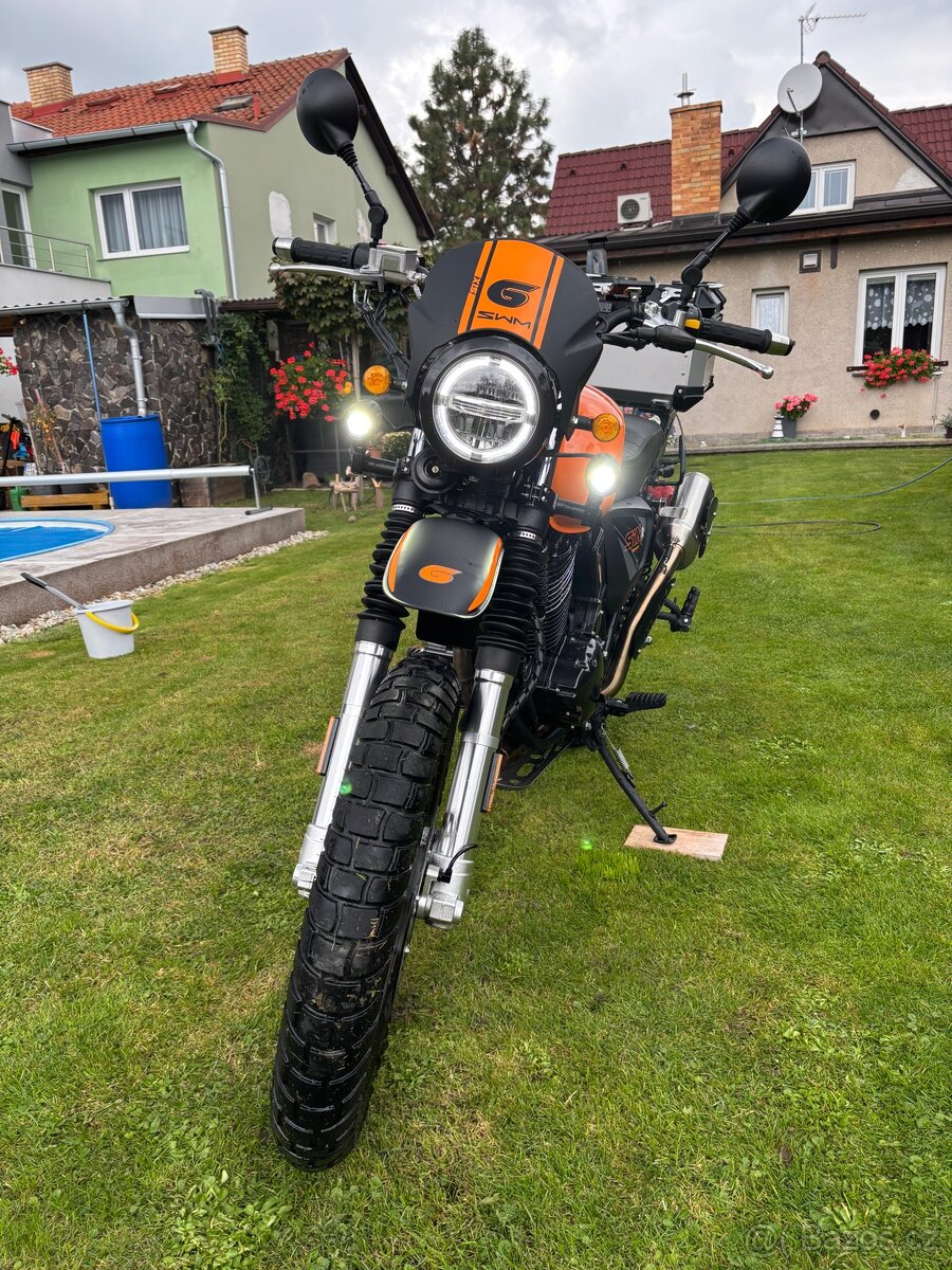 SWM SIX DAY 500 TRAVELER - 6