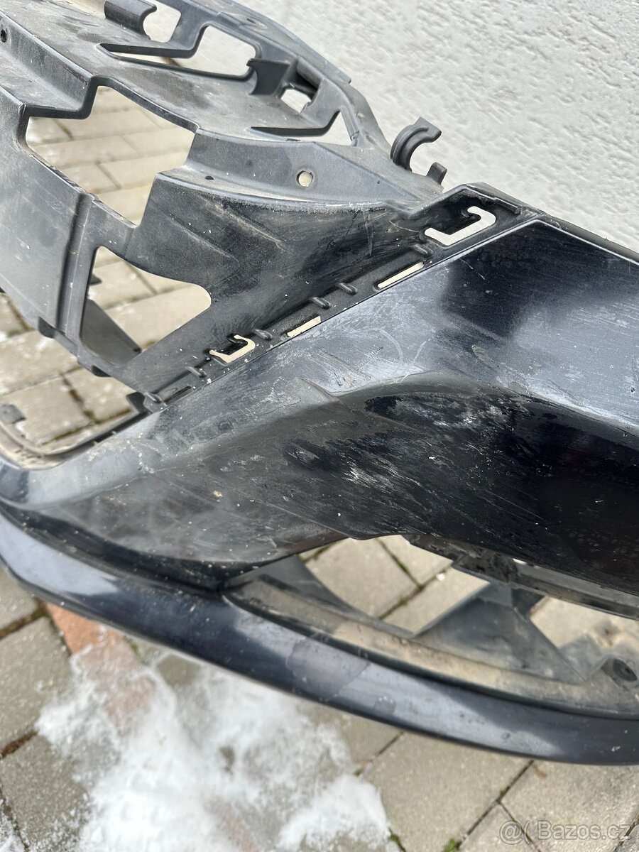 Přední nárazník Volkswagen Passat CC - 6