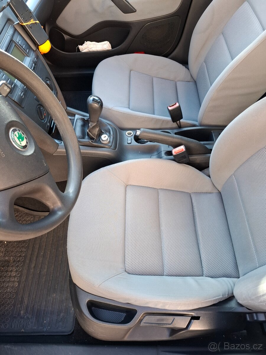 Škoda octavia combi - 6