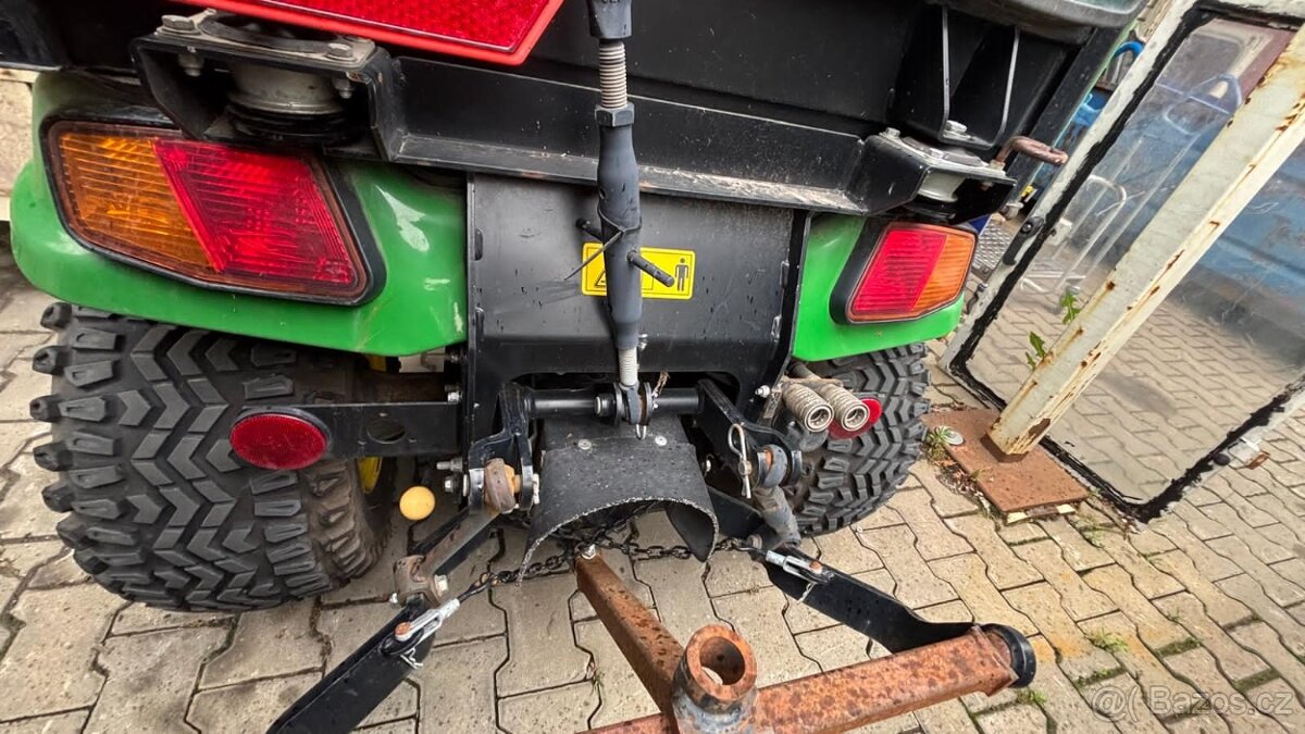 John Deere x949 s vytápěnou kabinou - 6