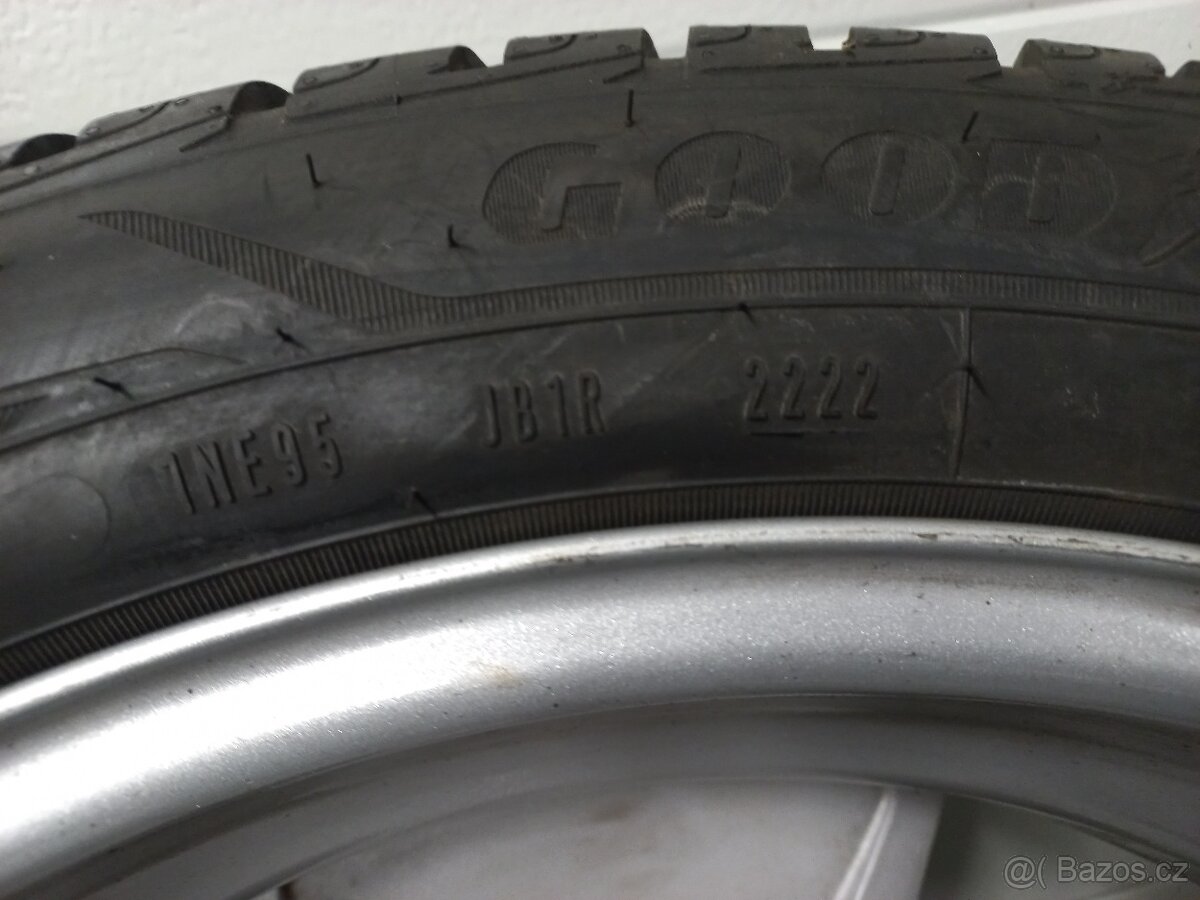 BMW i3 zimní sada Styling 427 pneu 155 70 19 DOT 2222 7,8mm - 6