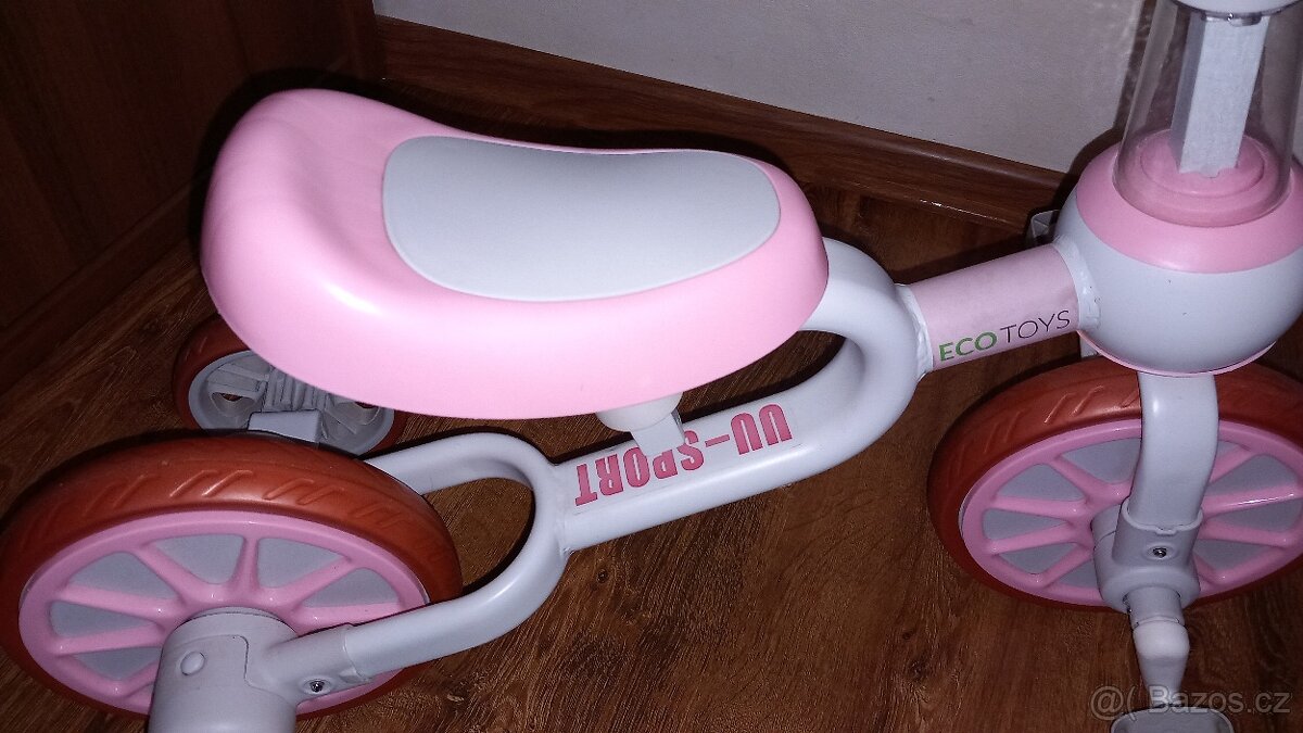 Dětské odrážedlo s pedály 4v1 růžové - 6