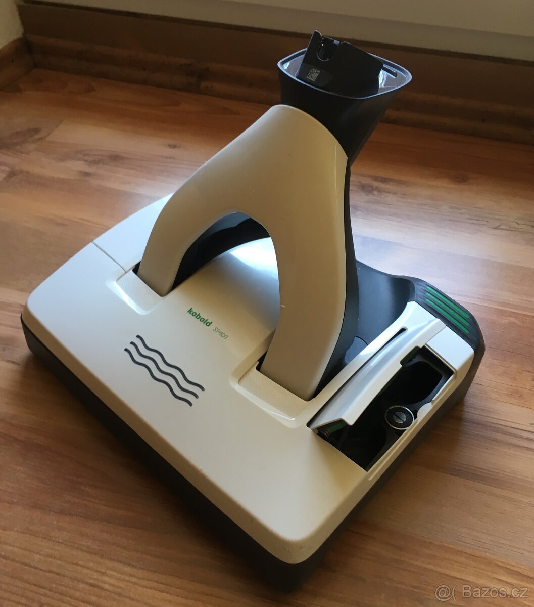 Vysavač Vorwerk Kobold VK200 s hlavicí EB400 + možná i sada - 6