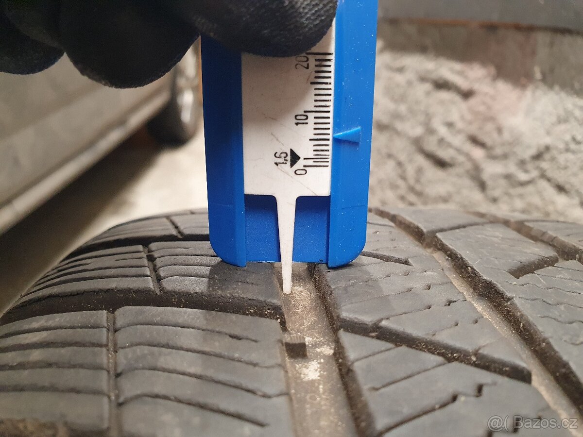 Zimní pneu Barum 215/55 r16 DOT 21 - 6