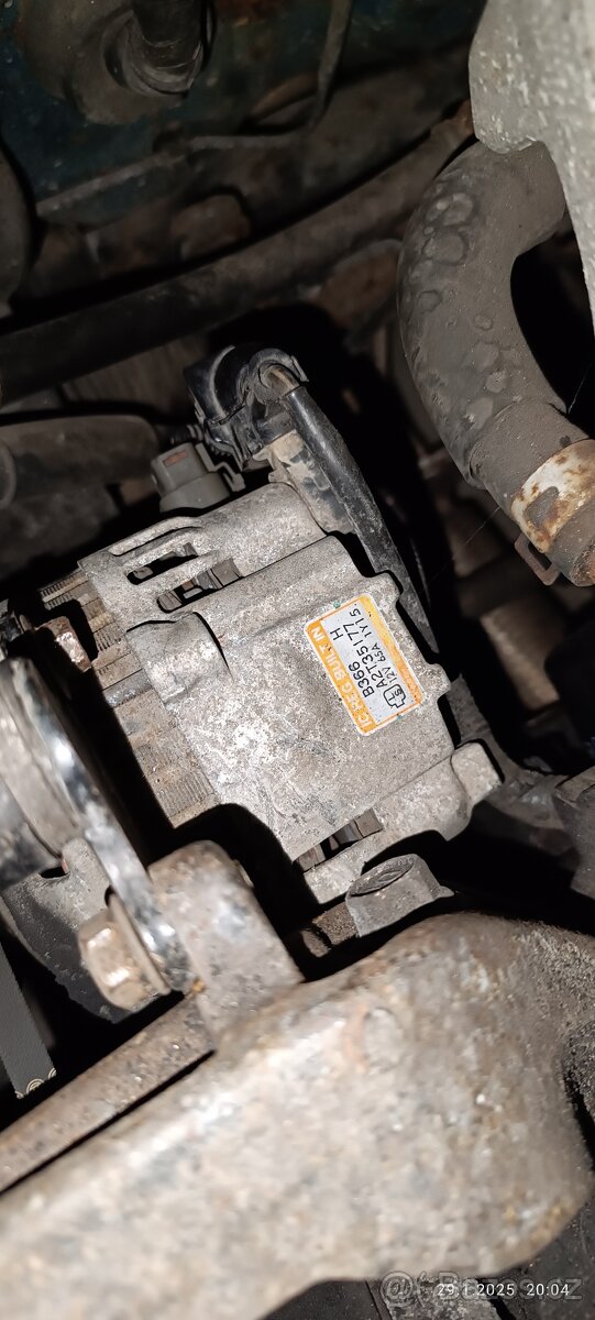 Mazda 323F BG 1.6 16V alternátor - 6