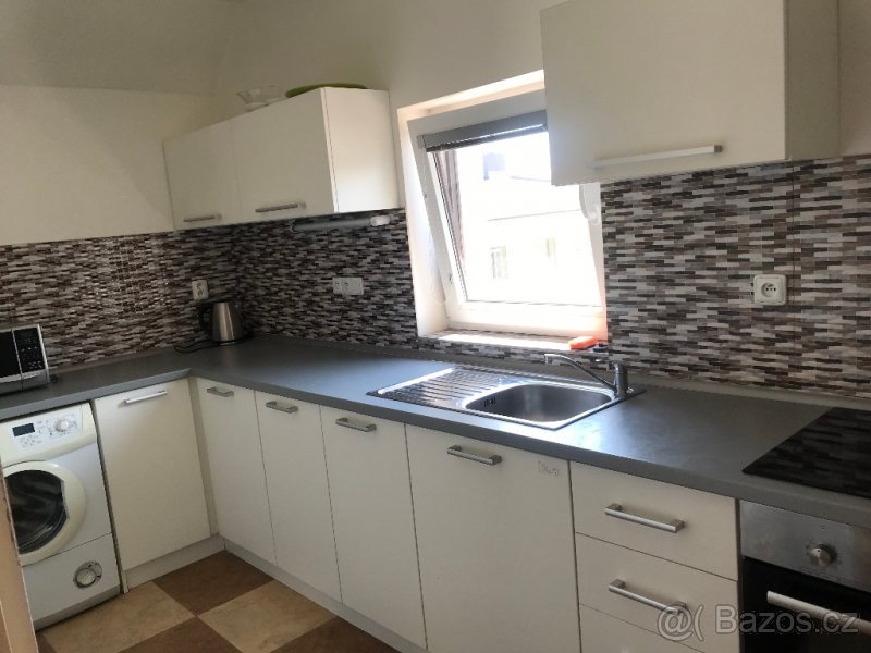 Prodej investiční nemovitosti - 6