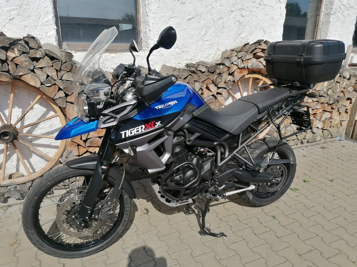 TRIUMPH TIGER 800 XC ABS - 6