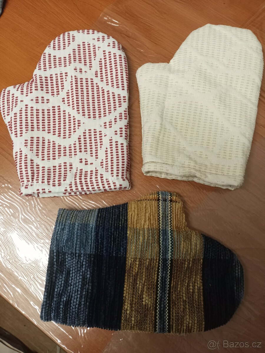 Černé chňapky - 6