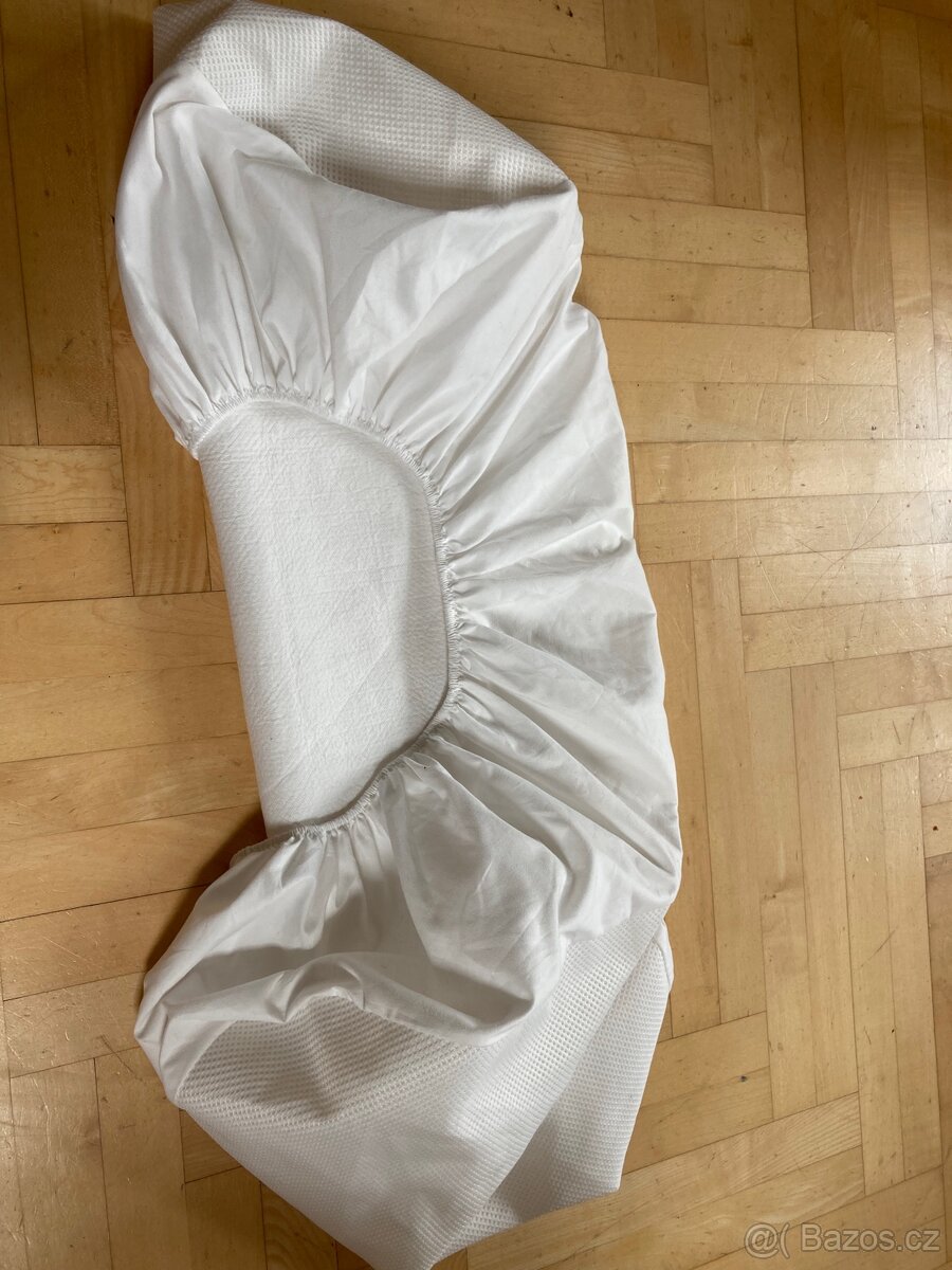 Prostěradlo nepropustné napínací do dětské postýlky - 6