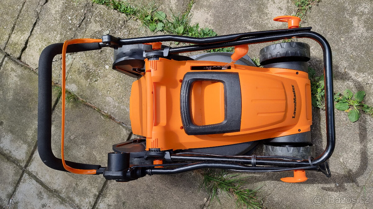 Elektrická sekačka LawnMaster MEB1840M - 6