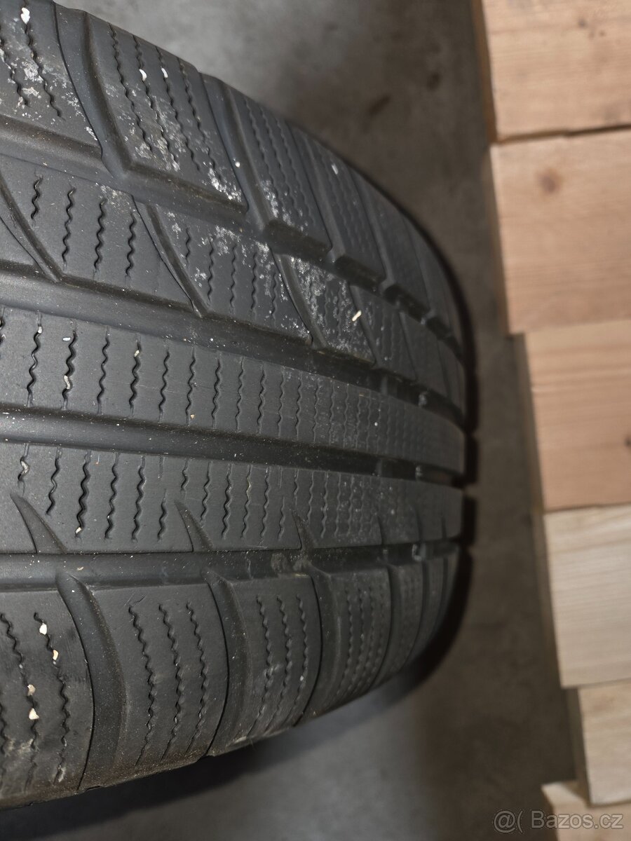 Prodam ALU kola DEZENT+pneu 235/55/17 - 6