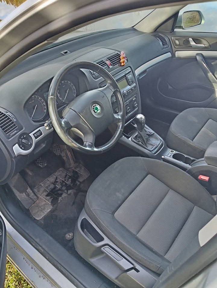 Škoda Octavia 2 - 6