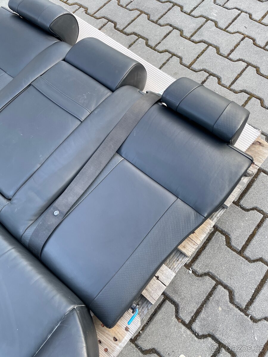 Interiér Nappa černá kůže BMW e39 touring - 6