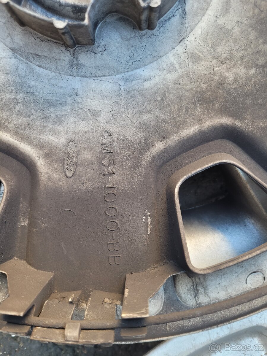 15" poklice Ford Focus - 6