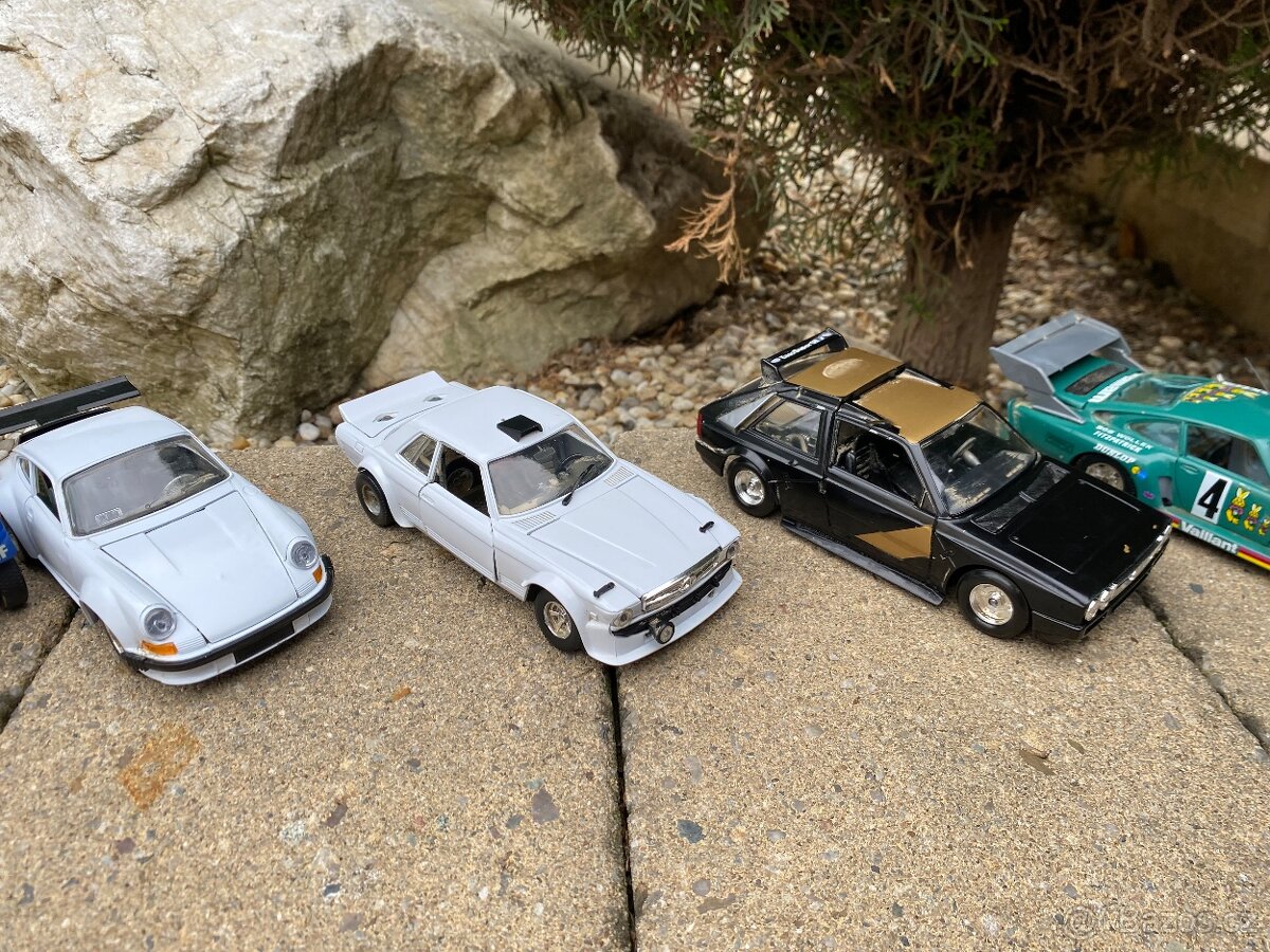 Bburago Welly Polistil Maisto 1:24 - 6