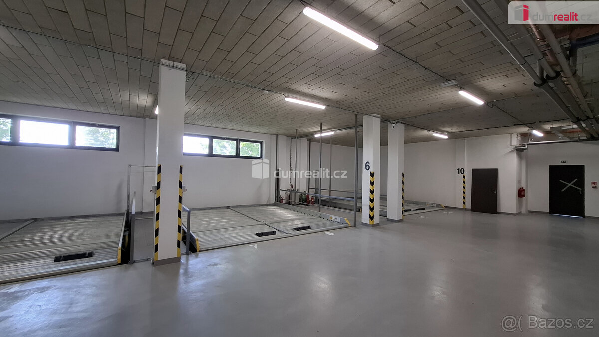Pronájem exkluzivního bytu 2kk, 61m2 a lodžie 4,7m2 Plzeň-Pl - 6