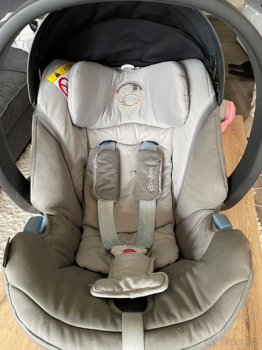 Autosedačka se základnou - 6