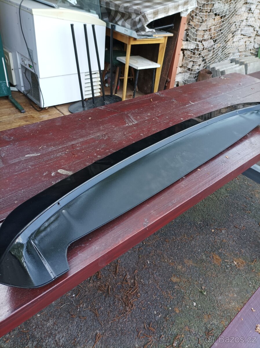 Střešní opojler - 6