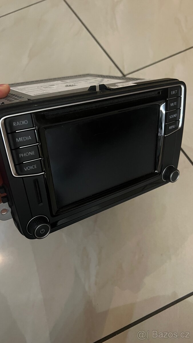 Volkswagen Radio/CD/DVD - 6
