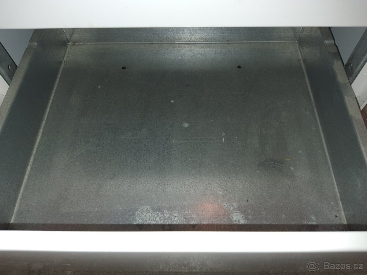 prakticky nový sporák na 220V do zásuvky a dovoz - 6