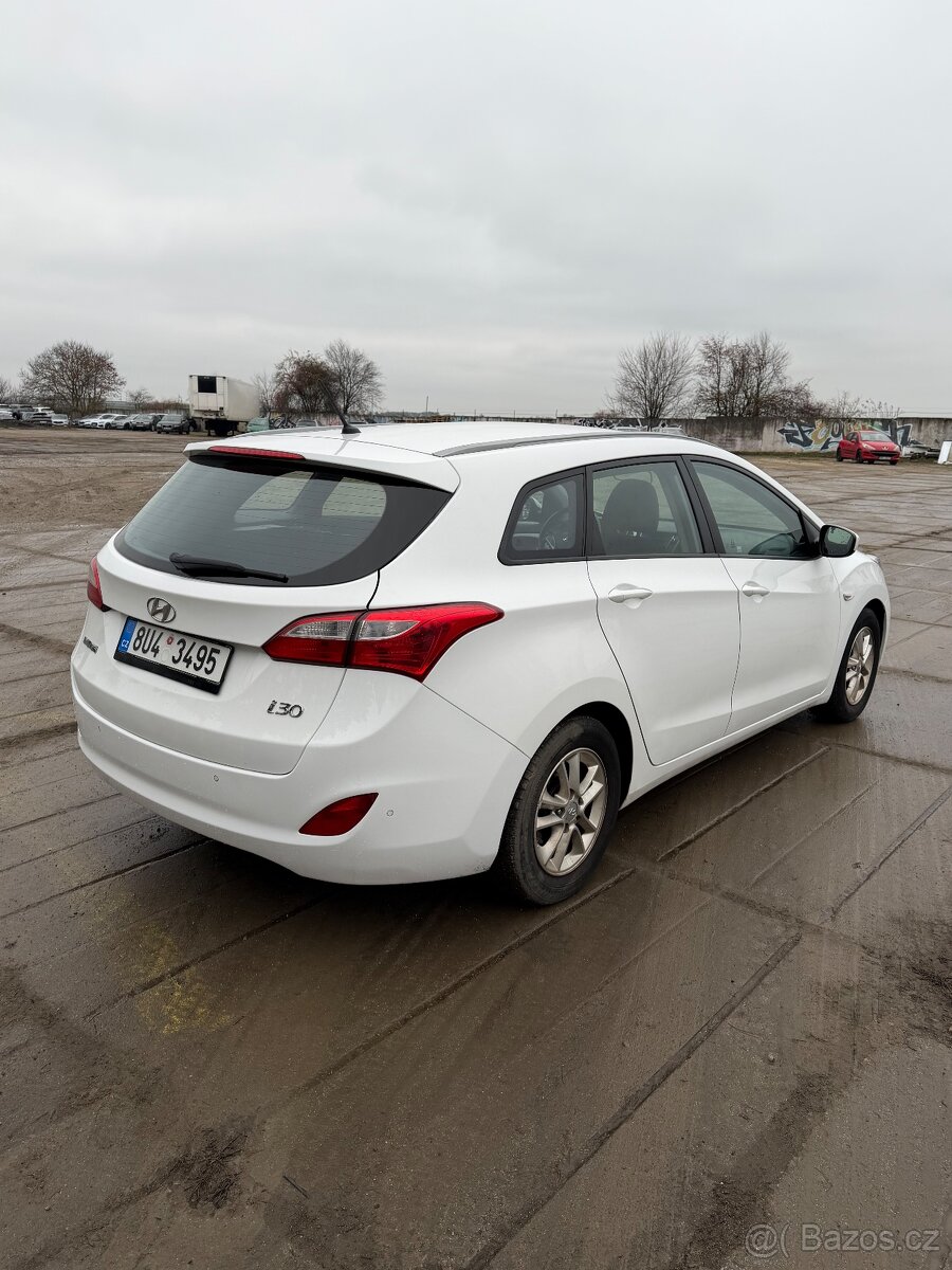 Hyundai i30 1.6 GDI - 6
