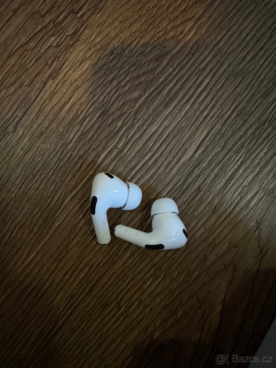 Airpods - 6