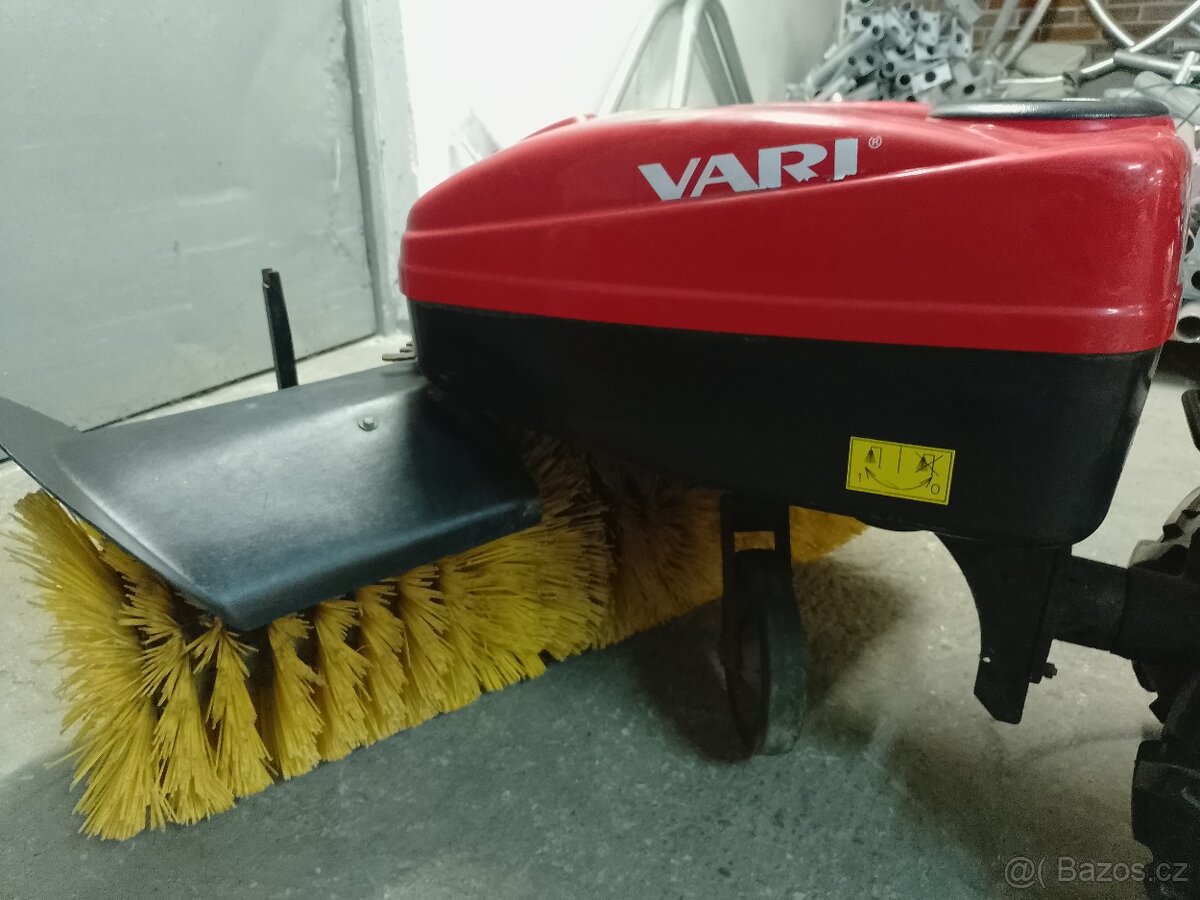 Vari zametací kartáč KV-100 s kropením - 6