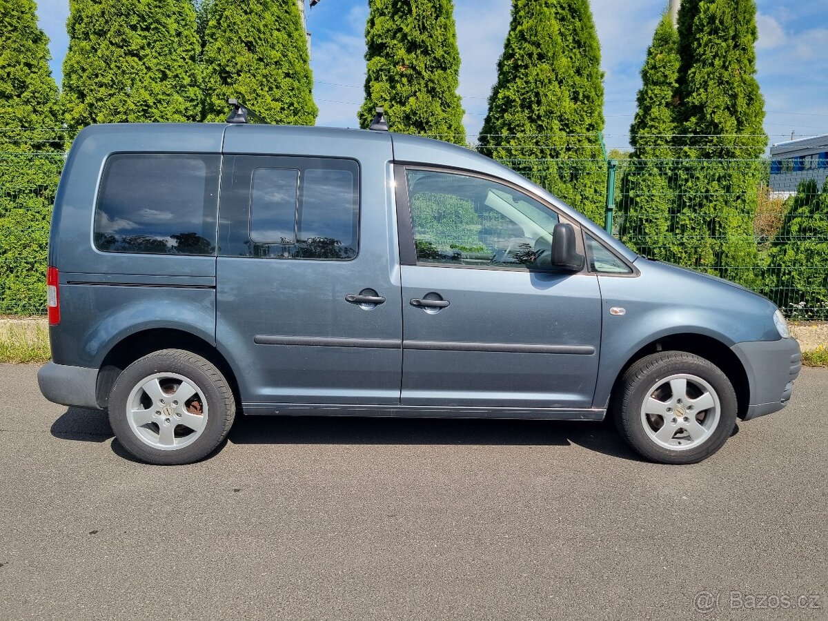 VW CADDY LIFE 1.4 16V + LPG ▪︎2xposuvné dveře ▪︎ tažné z. - 6