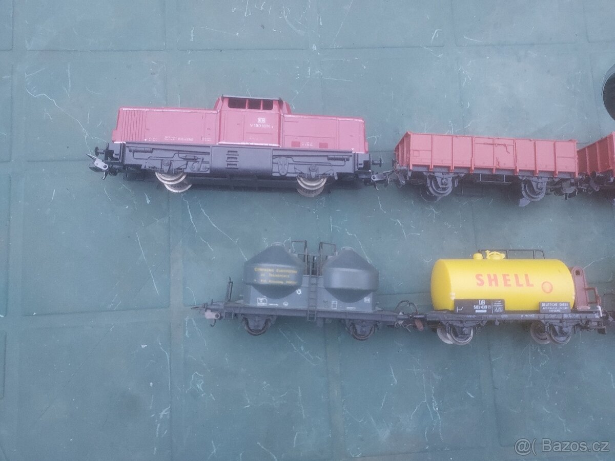 PRODÁM VLÁČKY - HO. - 6