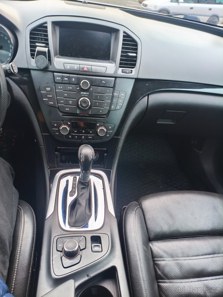 Opel Insignia automat LPG 4x4 - 6