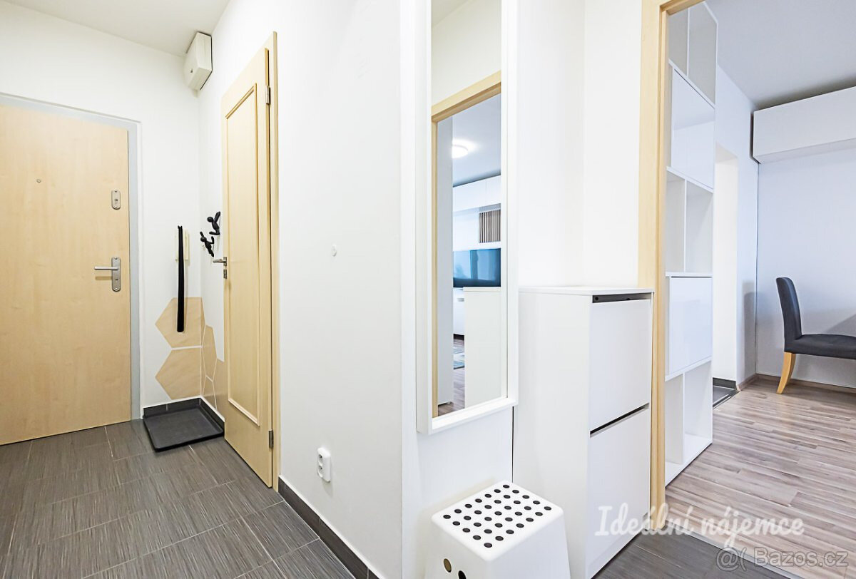 Pronájem bytu 2+kk, Daškova, Modřany - 6