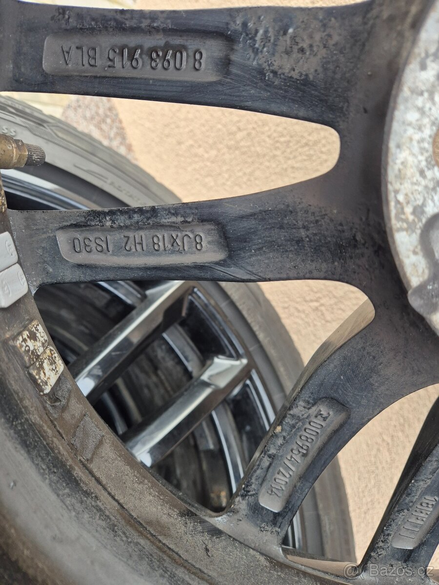 ORIGINÁL ALU R18 BMW M-SPORT ZIMNI PNEU BARUM POLARIS 5 - 6