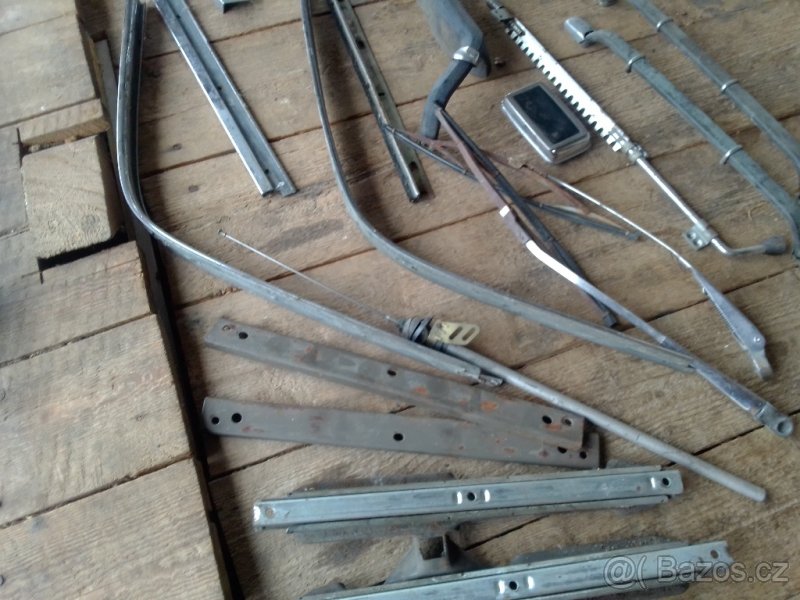 Mercedes w 111 coupe - 6