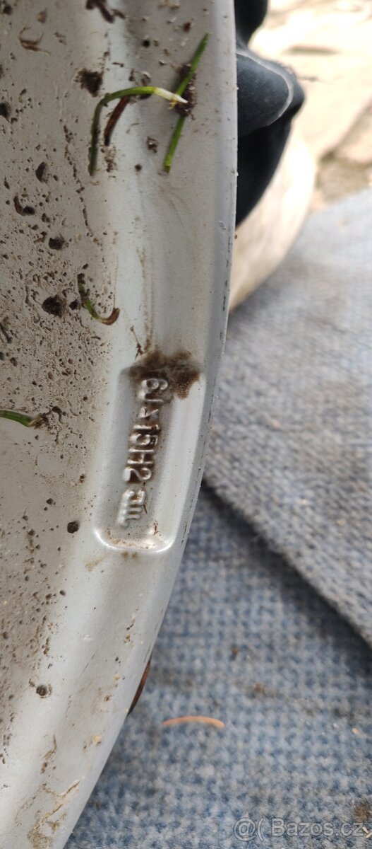 Alu kola 4x100 R15 - 6