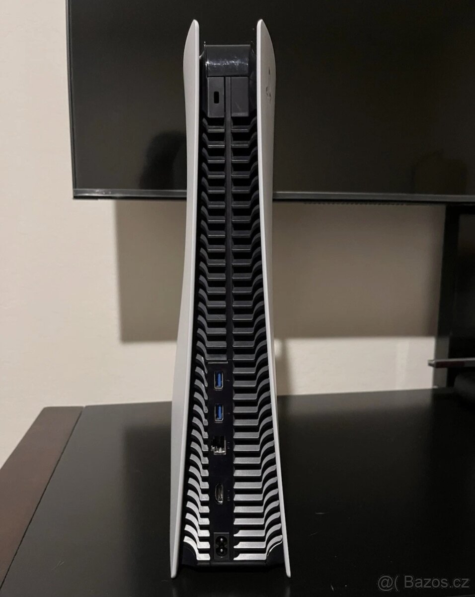 Sony Playstation 5 - 6